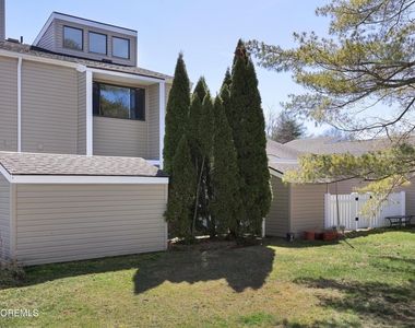 2 Elizabeth Court - Photo Thumbnail 10