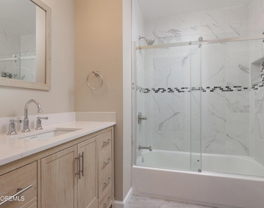 2 Elizabeth Court - Photo Thumbnail 18