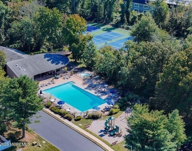 2 Elizabeth Court - Photo Thumbnail 24