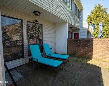 5c Twin Rivers Drive - Photo Thumbnail 15