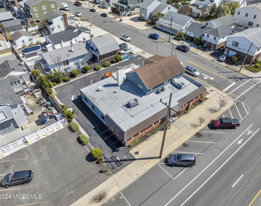 1605 Grand Central Avenue - Photo Thumbnail 15
