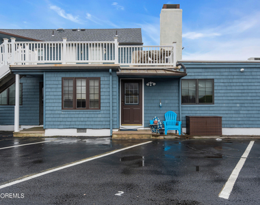 1605 Grand Central Avenue - Photo Thumbnail 1