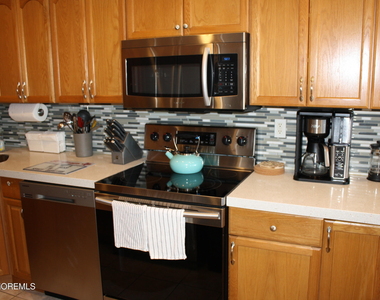 42 Oceanview Avenue - Photo Thumbnail 56