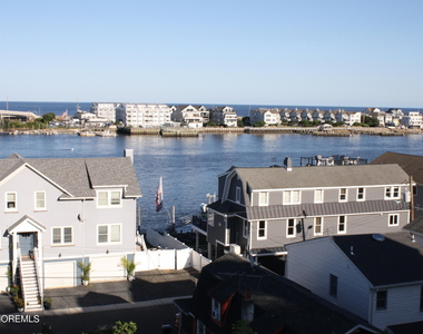 42 Oceanview Avenue - Photo Thumbnail 43