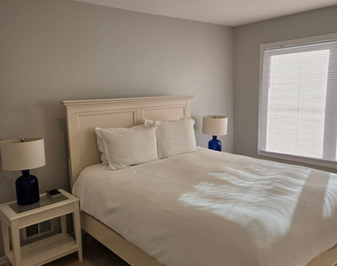 42 Oceanview Avenue - Photo Thumbnail 16