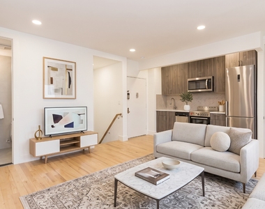 2038 5th Avenue - Photo Thumbnail 1