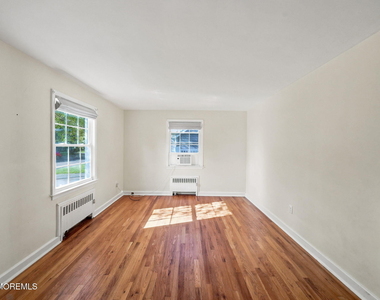 43 Salem Lane - Photo Thumbnail 6