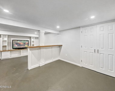 43 Salem Lane - Photo Thumbnail 41