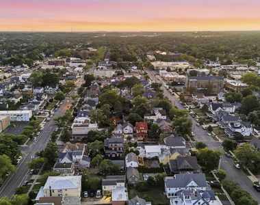 905 Emory Street - Photo Thumbnail 20