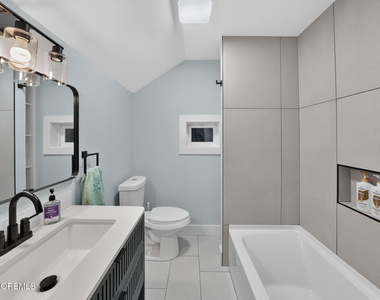 905 Emory Street - Photo Thumbnail 18