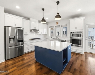17 Cortland Court - Photo Thumbnail 11