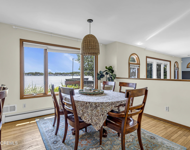 105 Riverview Avenue - Photo Thumbnail 21