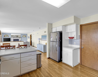 105 Riverview Avenue - Photo Thumbnail 24