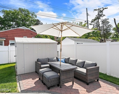 1700 Bryan Avenue - Photo Thumbnail 48