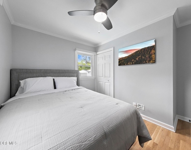 1700 Bryan Avenue - Photo Thumbnail 35