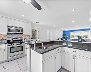 1700 Bryan Avenue - Photo Thumbnail 23