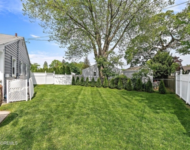 1700 Bryan Avenue - Photo Thumbnail 52