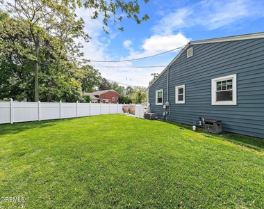 1700 Bryan Avenue - Photo Thumbnail 54