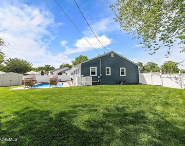 1700 Bryan Avenue - Photo Thumbnail 53