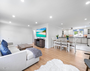 1700 Bryan Avenue - Photo Thumbnail 15