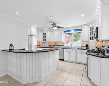 1700 Bryan Avenue - Photo Thumbnail 18
