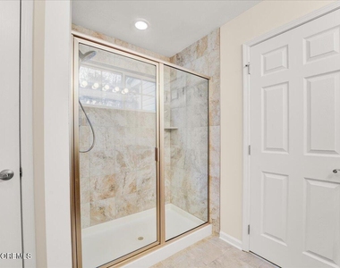 28 Santa Rosa Lane - Photo Thumbnail 22
