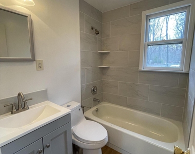 13 Filmore Road - Photo Thumbnail 7