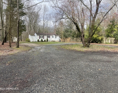 13 Filmore Road - Photo Thumbnail 17