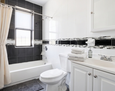 526 West 161st Street - Photo Thumbnail 6