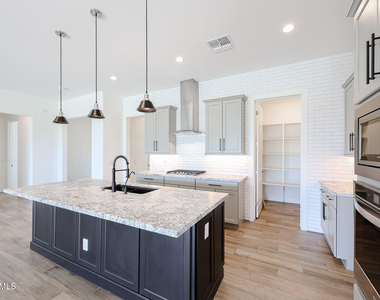 17383 W Guthrie Street - Photo Thumbnail 19