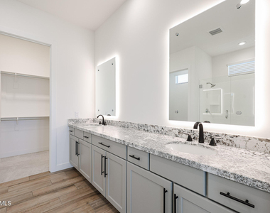 17383 W Guthrie Street - Photo Thumbnail 13