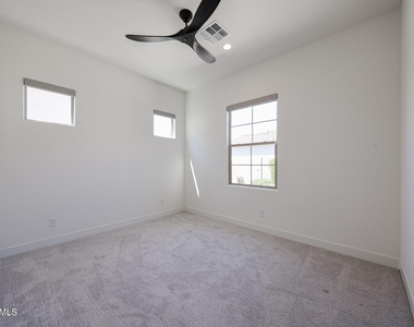 17383 W Guthrie Street - Photo Thumbnail 26