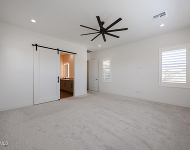 17383 W Guthrie Street - Photo Thumbnail 10