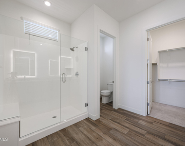 17383 W Guthrie Street - Photo Thumbnail 14