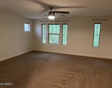 1371 S Chaparral Boulevard - Photo Thumbnail 11