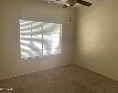 2197 N Arbor Lane - Photo Thumbnail 8