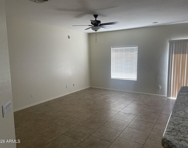 2197 N Arbor Lane - Photo Thumbnail 10