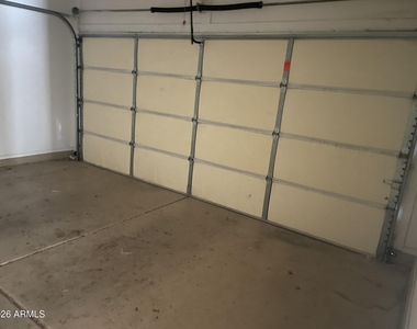 2197 N Arbor Lane - Photo Thumbnail 13