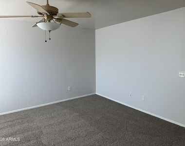 3873 E Latham Way - Photo Thumbnail 18
