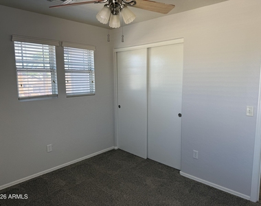 3873 E Latham Way - Photo Thumbnail 14