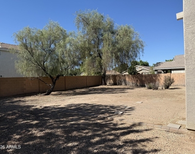 3873 E Latham Way - Photo Thumbnail 22