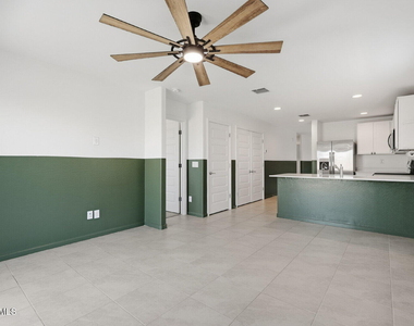 12168 E Sunflower Lane - Photo Thumbnail 10