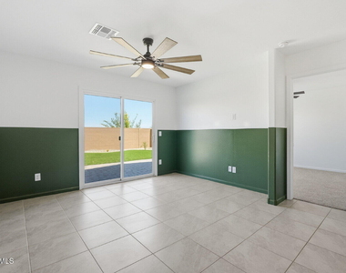12168 E Sunflower Lane - Photo Thumbnail 15
