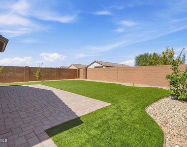 12168 E Sunflower Lane - Photo Thumbnail 37