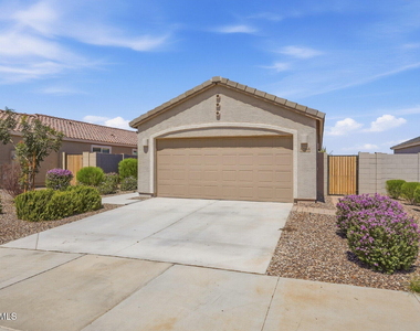 12168 E Sunflower Lane - Photo Thumbnail 2