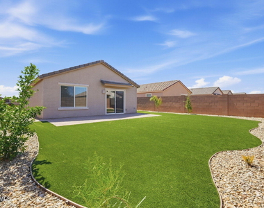 12168 E Sunflower Lane - Photo Thumbnail 36