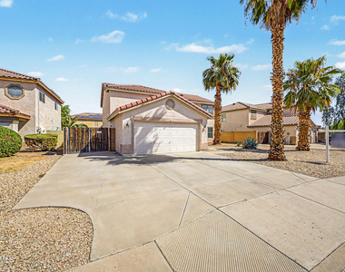15554 W Gelding Drive - Photo Thumbnail 4