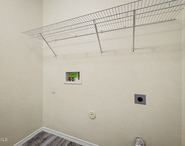 15554 W Gelding Drive - Photo Thumbnail 35