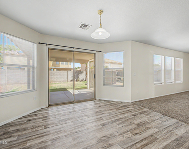 15554 W Gelding Drive - Photo Thumbnail 13