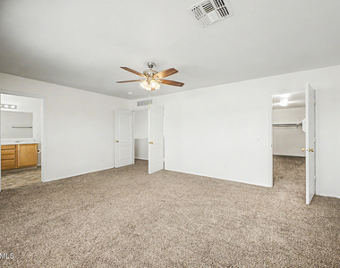 15554 W Gelding Drive - Photo Thumbnail 22